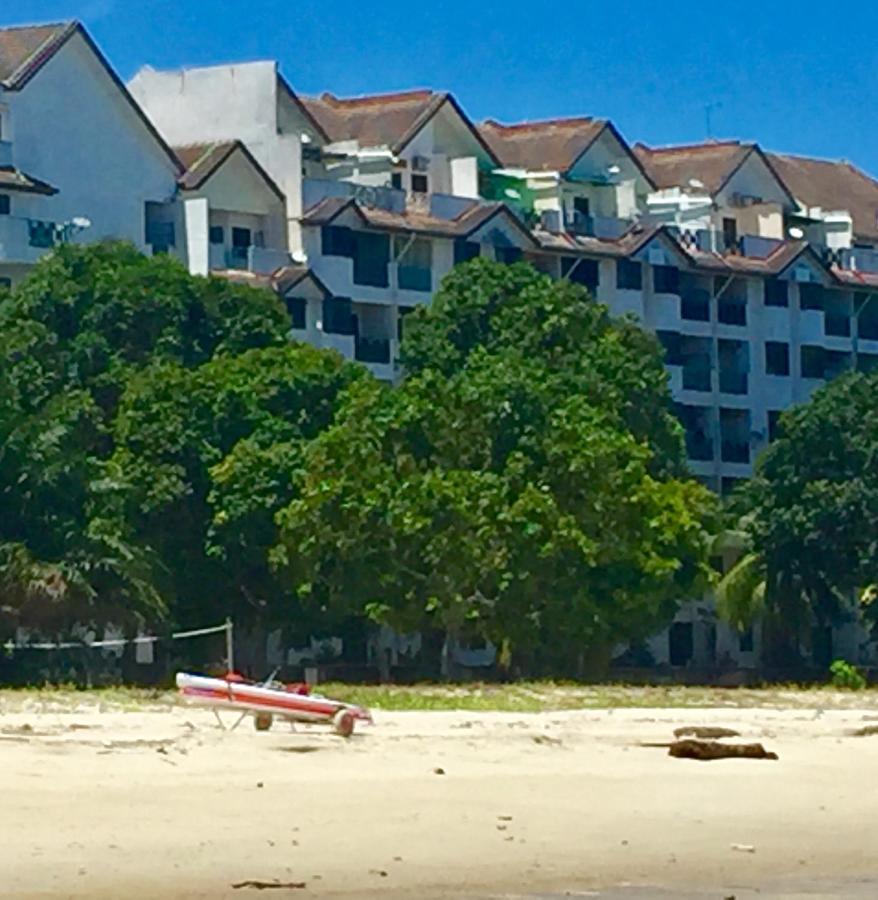 Pd Bayu Beach Resort Private Service Apartment Port Dickson Exterior foto